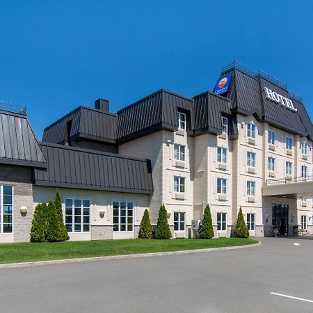 Comfort Inn & Suites Lévis Esterno foto