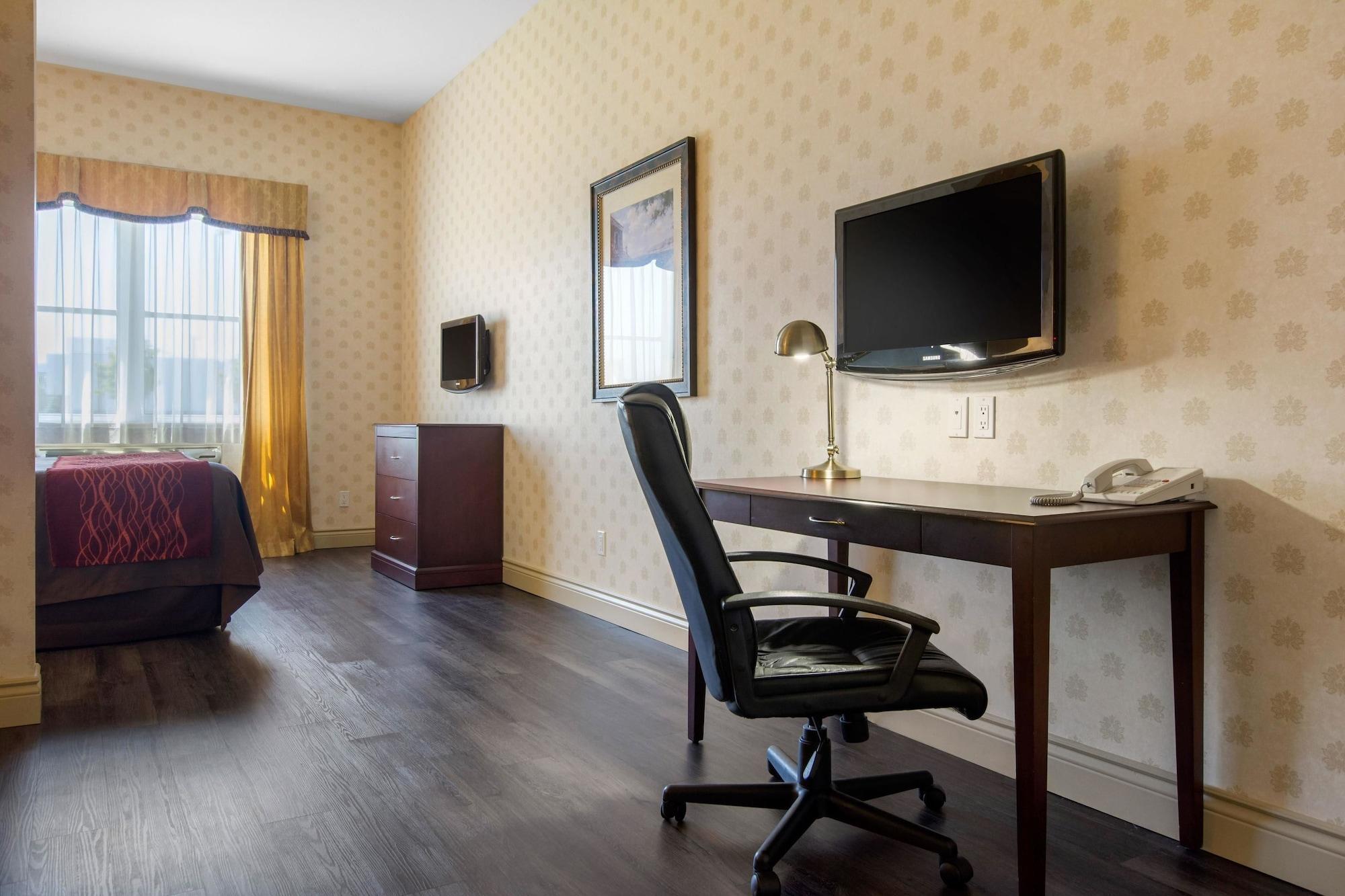 Comfort Inn & Suites Lévis Esterno foto