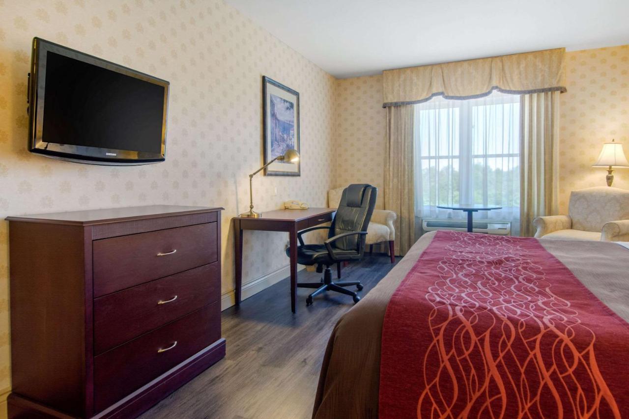 Comfort Inn & Suites Lévis Esterno foto